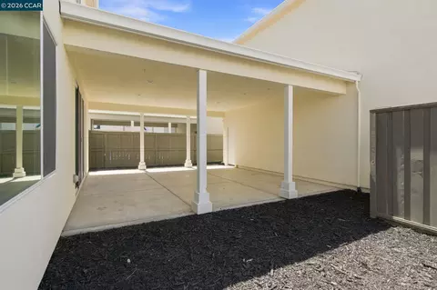 Exterior - 3000 Granger St, Tracy, CA 95377 photo 5 of 6