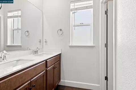 Entry Way - 3000 Granger St, Tracy, CA 95377 photo 4 of 4