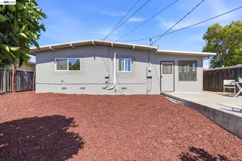 Exterior - 115 S Gadsden Dr, Milpitas, CA 95035 photo 6 of 9