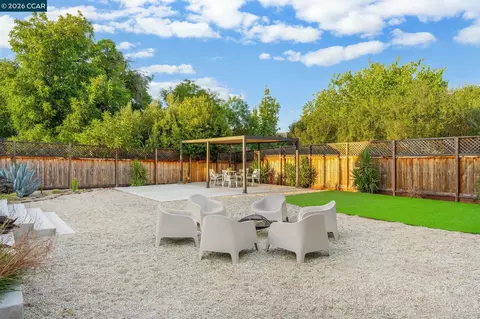 Exterior - 64 Morello Ave, Martinez, CA 94553 photo 9 of 10