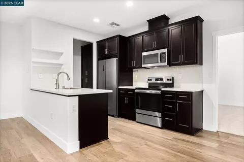 Kitchen - 64 Morello Ave, Martinez, CA 94553 photo 3 of 3