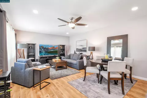 Living - 2160 Walnut St, Martinez, CA 94553 photo 1 of 3