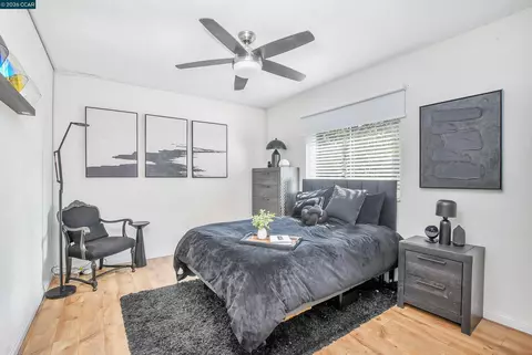 Bedroom - 2160 Walnut St, Martinez, CA 94553 photo 1 of 2