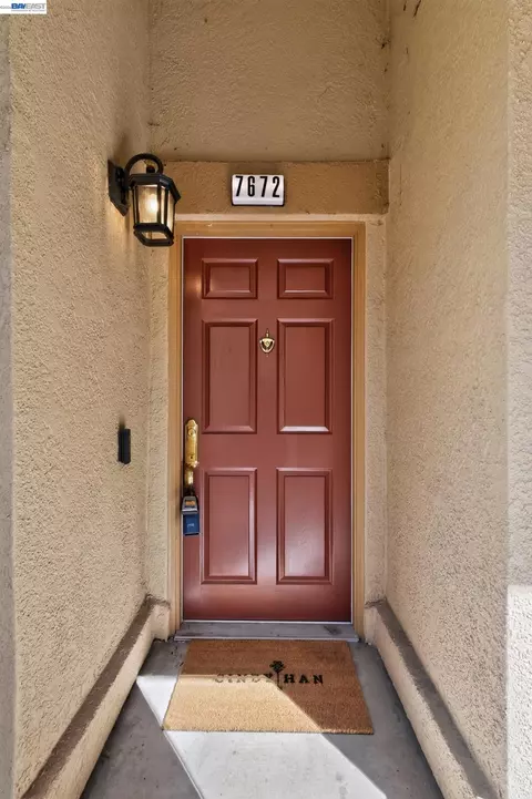 Entry Way - 7672 Tuscany Dr, Dublin, CA 94568 photo 1 of 2