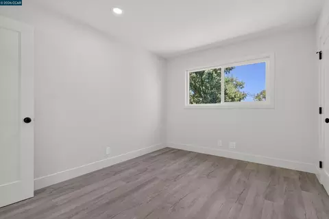 Bedroom - 1910 Encima Dr, Concord, CA 94519 photo 11 of 11