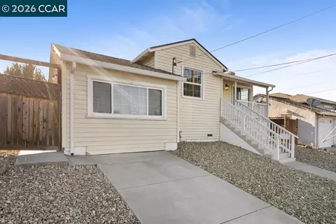 Exterior - 162 Riverview Dr, Pittsburg, CA 94565 photo 2 of 7