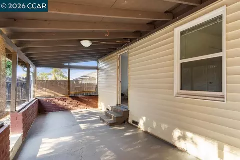 Exterior - 162 Riverview Dr, Pittsburg, CA 94565 photo 5 of 7