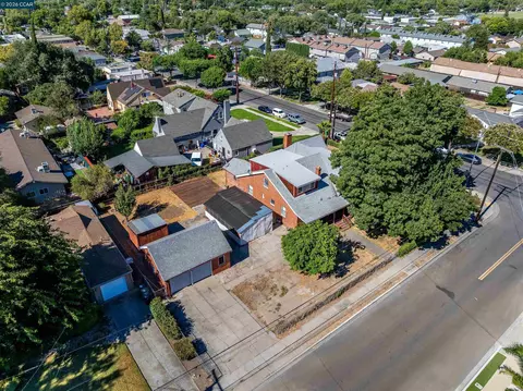 View/Area - 1505 Parker Ave, Tracy, CA 95376 photo 4 of 5