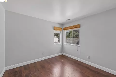 Other - 807 Myrtle St, Oakland, CA 94607 photo 5 of 8
