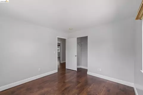 Bedroom - 807 Myrtle St, Oakland, CA 94607 photo 1 of 4