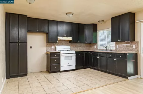 Other - 154 Radcliffe Dr, Vallejo, CA 94589 photo 3 of 5
