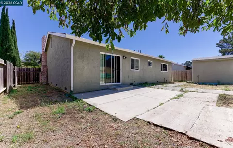Exterior - 154 Radcliffe Dr, Vallejo, CA 94589 photo 2 of 7