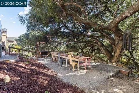 Exterior - 11183 Brittany Ln, Dublin, CA 94568 photo 17 of 17