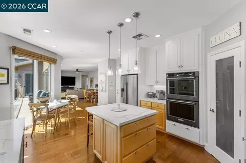 Kitchen - 11183 Brittany Ln, Dublin, CA 94568 photo 6 of 7