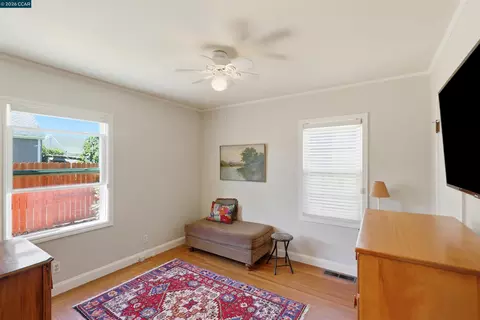 Bedroom - 270 E 15th, Pittsburg, CA 94565 photo 2 of 4
