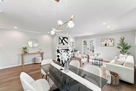 Dining - 201 Ada Ave #6, Mountain View, CA 94043 photo 1 of 2