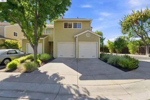Exterior - 201 Ada Ave #6, Mountain View, CA 94043 photo 8 of 10