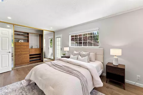 Bedroom - 201 Ada Ave #6, Mountain View, CA 94043 photo 1 of 4