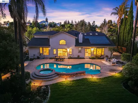1288 Tolteca Ct, Fremont, CA 94539