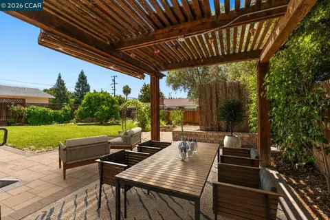 Exterior - 3644 Walnut Ave, Concord, CA 94519 photo 5 of 12