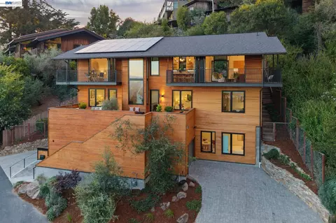 Exterior - 8 Maybeck Twin Dr, Berkeley, CA 94708 photo 15 of 16