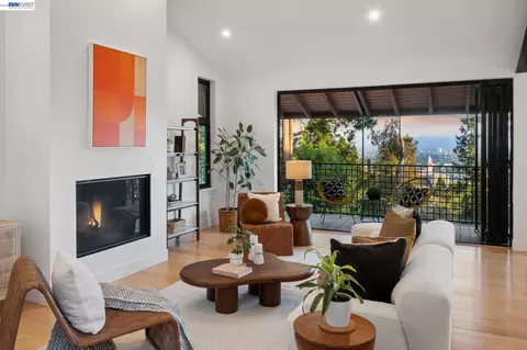 Living - 8 Maybeck Twin Dr, Berkeley, CA 94708 photo 1 of 5