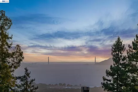 View/Area - 8 Maybeck Twin Dr, Berkeley, CA 94708 photo 5 of 5