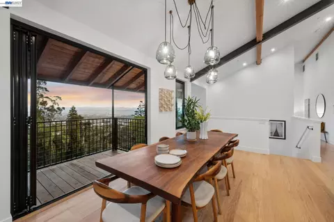 Dining - 8 Maybeck Twin Dr, Berkeley, CA 94708 photo 2 of 5