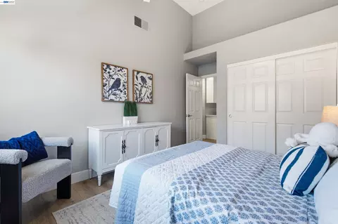 Bedroom - 310 Sunset Dr, Danville, CA 94506 photo 3 of 5