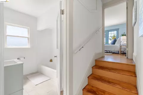 Entry Way - 1644 Ashby Ave, Berkeley, CA 94703 photo 4 of 6