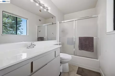 Bath - 1701 Calais Ct, Fairview, CA 94541 photo 2 of 2