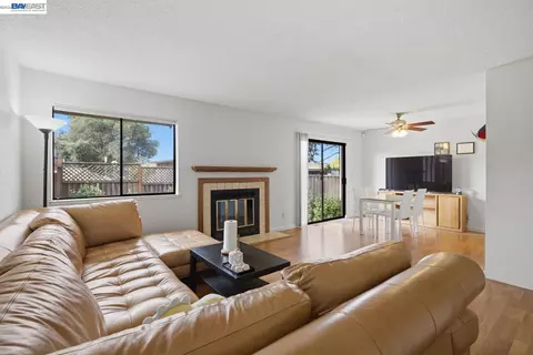 Living - 1701 Calais Ct, Fairview, CA 94541 photo 1 of 4