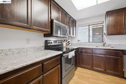 Kitchen - 1701 Calais Ct, Fairview, CA 94541 photo 3 of 3