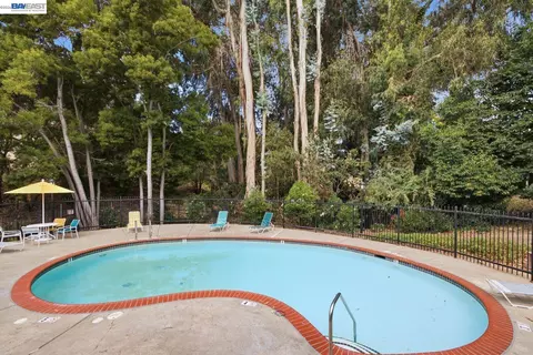 Exterior - 1701 Calais Ct, Fairview, CA 94541 photo 6 of 7
