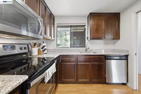 Kitchen - 1701 Calais Ct, Fairview, CA 94541 photo 1 of 3