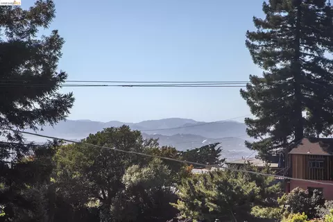 View/Area - 1023 Keeler, Berkeley, CA 94708 photo 9 of 10