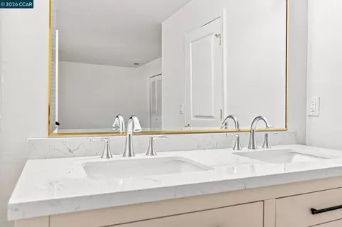 Bath - 6861 Brighton Dr, Dublin, CA 94568 photo 2 of 3