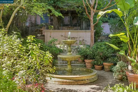 Exterior - 2388 Vine St, Berkeley, CA 94708 photo 10 of 16