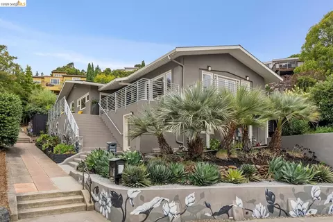 5224 Golden Gate Ave, Oakland, CA 94618