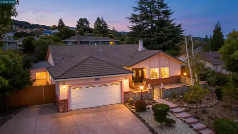 1220 Fascination Cir, Richmond, CA 94803
