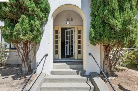Other - 1767 Euclid Ave #2, Berkeley, CA 94709 photo 2 of 7