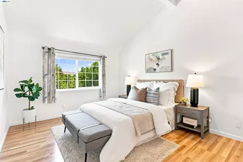 Bedroom - 526 Arbor Way, Milpitas, CA 95035 photo 1 of 4
