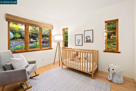Bedroom - 7174 Norfolk Rd, Berkeley, CA 94705 photo 4 of 4