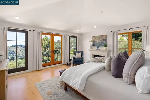Bedroom - 7174 Norfolk Rd, Berkeley, CA 94705 photo 2 of 6