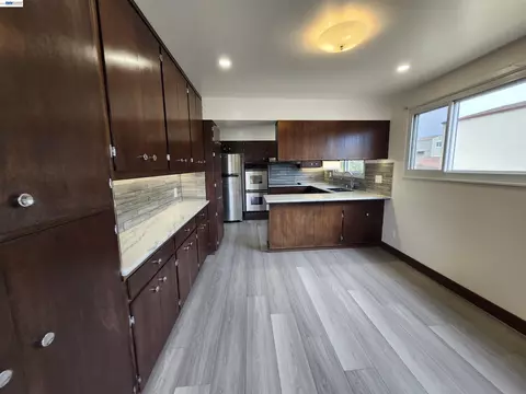 Kitchen - 110 Sunshine Dr, Pacifica, CA 94044 photo 1 of 6