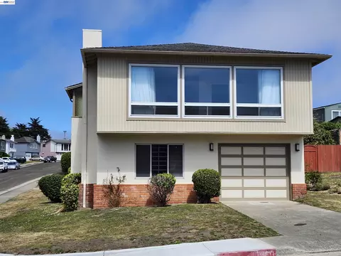 Exterior - 110 Sunshine Dr, Pacifica, CA 94044 photo 2 of 9