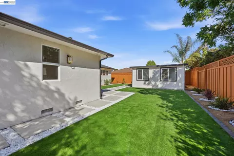 Exterior - 38465 Blacow Rd, Fremont, CA 94536 photo 6 of 14
