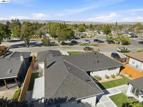 View/Area - 38465 Blacow Rd, Fremont, CA 94536 photo 18 of 19