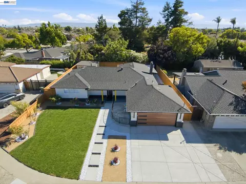 View/Area - 38465 Blacow Rd, Fremont, CA 94536 photo 3 of 19