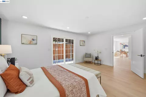 Bedroom - 38465 Blacow Rd, Fremont, CA 94536 photo 5 of 12
